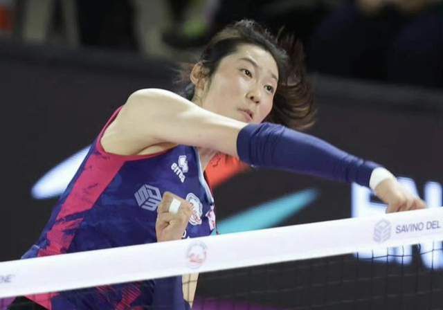 美女草逼视频