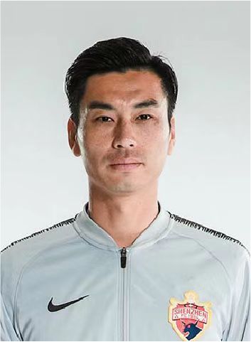 日本午夜人成免费视频