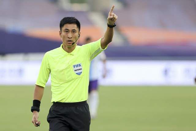 夜场鸭子弄得我高潮不断